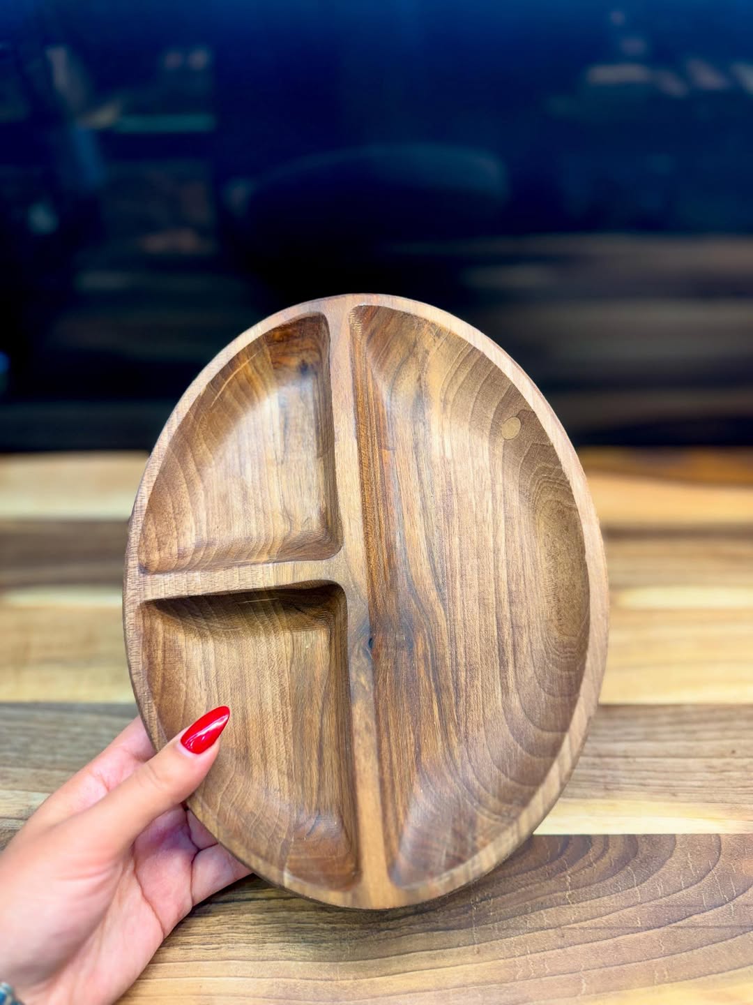 ظرف اردورخوری بیضی 3خانه نیلیا چوب گردو